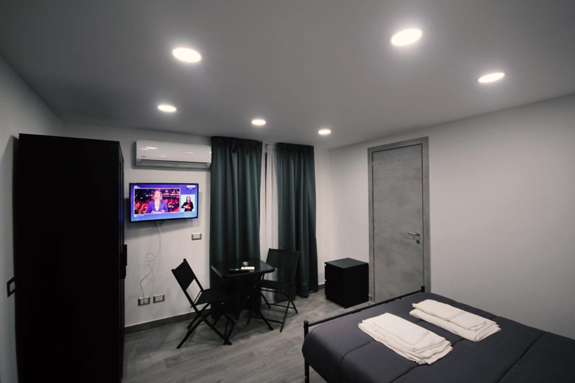 Almat Domus Apartment เนเปิลส์ ห้อง รูปภาพ